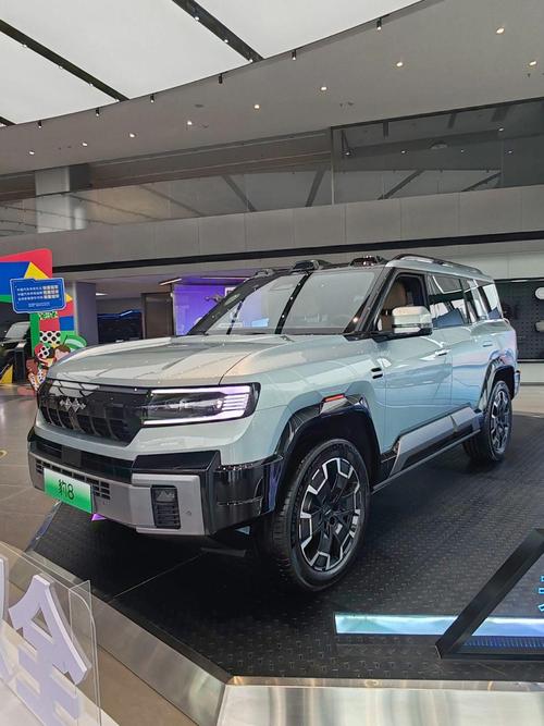 广州天河区立胜跃企业管理咨询比亚迪方程豹硬派越野的爆款，英菲尼迪35周年与你共成长